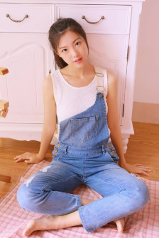 监禁姐妹